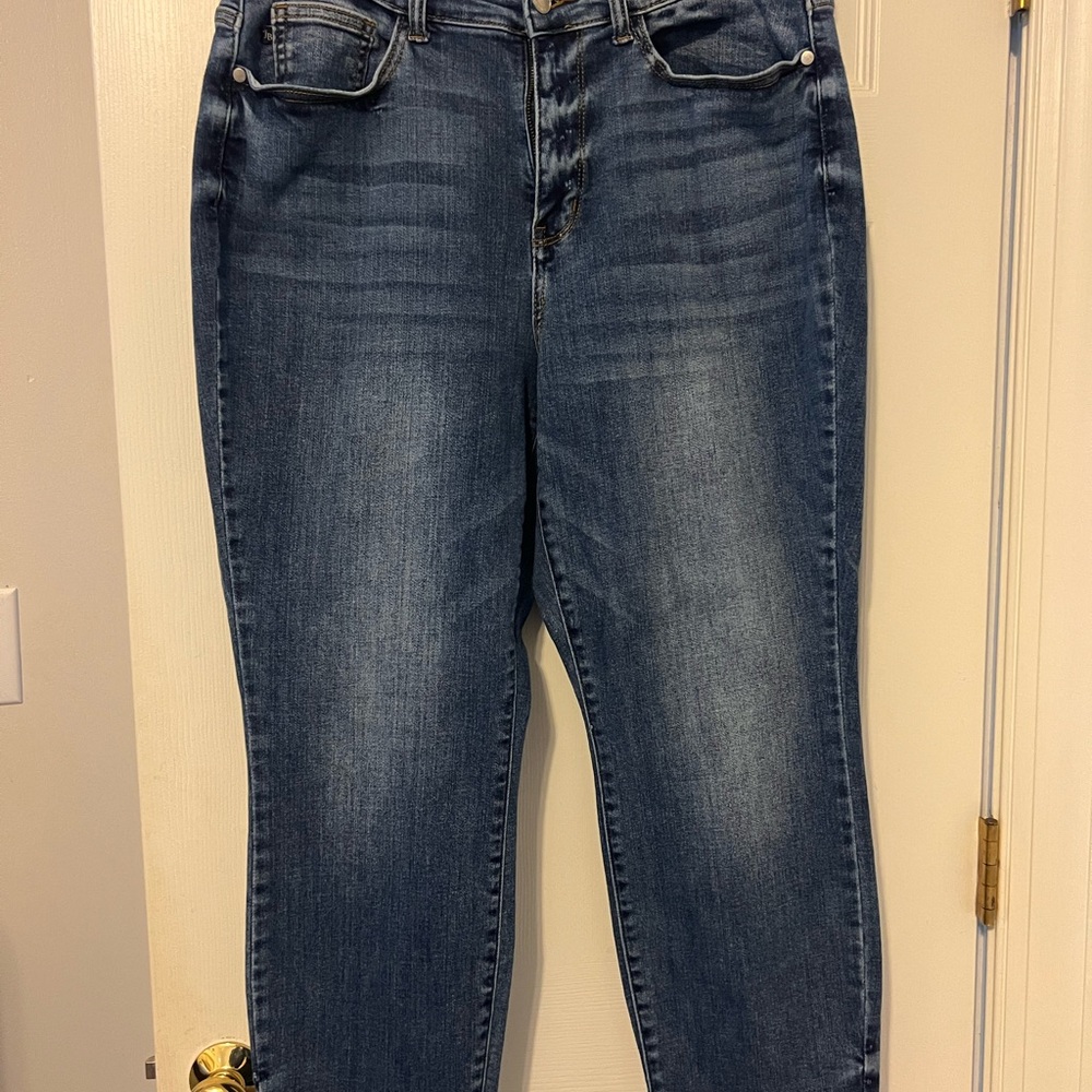 Like New! Judy Blue, Women's Jeans